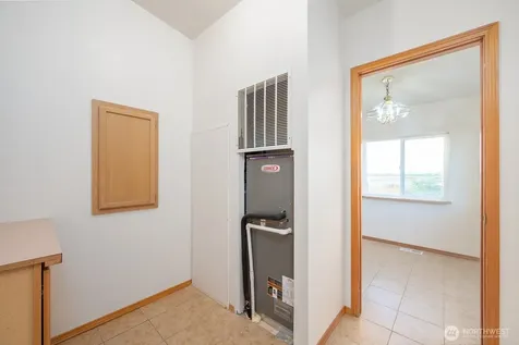 5486 Road 8.3 SE Othello WA 99344