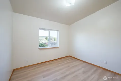 5486 Road 8.3 SE Othello WA 99344