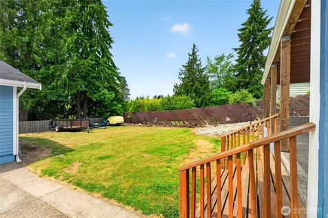 405 14th Avenue Milton WA 98354
