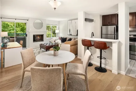 2244 13th Avenue W Seattle WA 98119