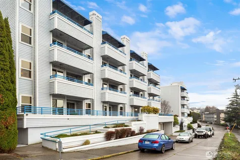 2244 13th Avenue W Seattle WA 98119