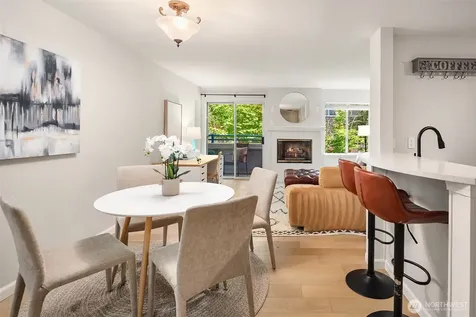 2244 13th Avenue W Seattle WA 98119