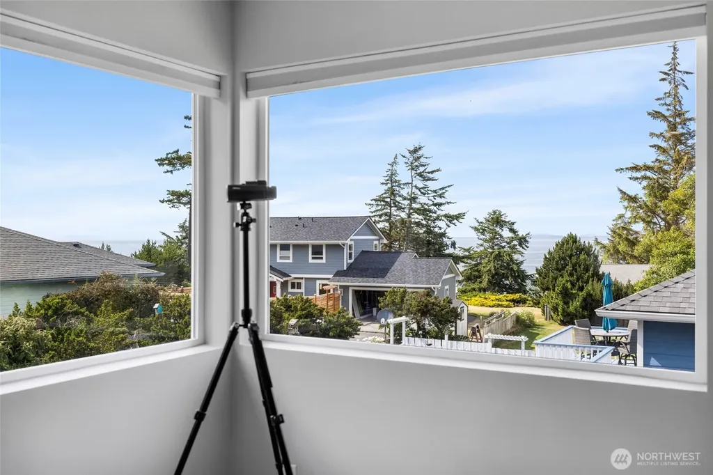 557 Fort Ebey Road Coupeville WA 98239