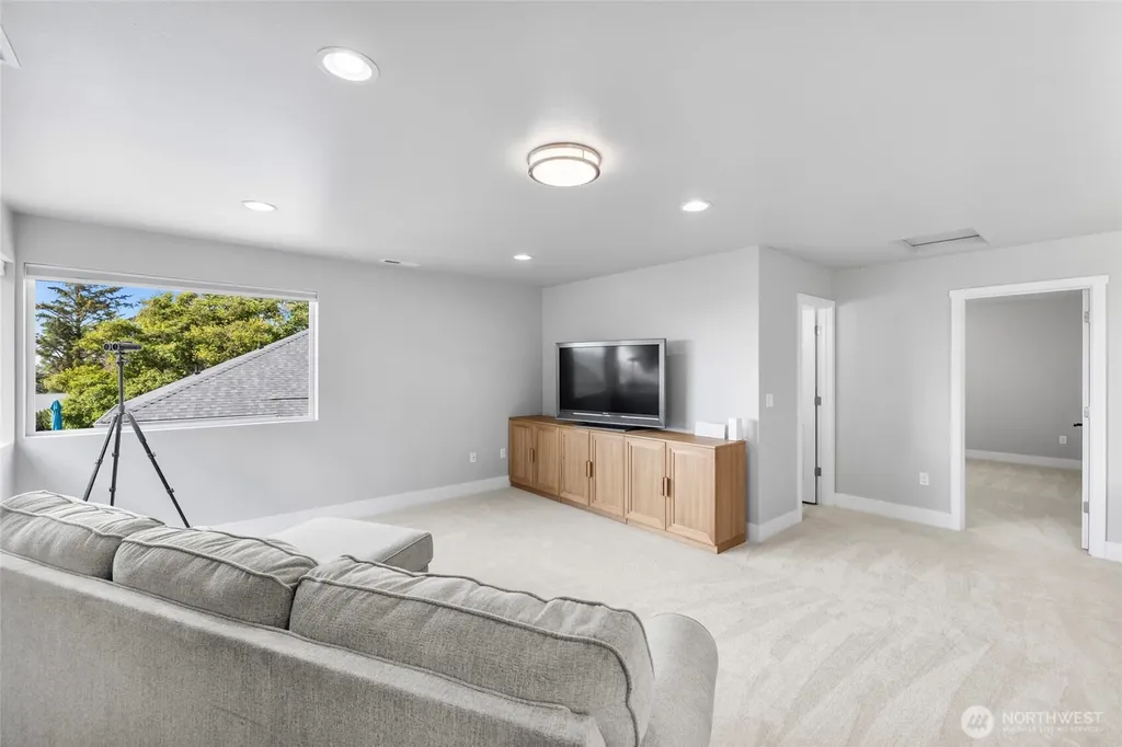 557 Fort Ebey Road Coupeville WA 98239