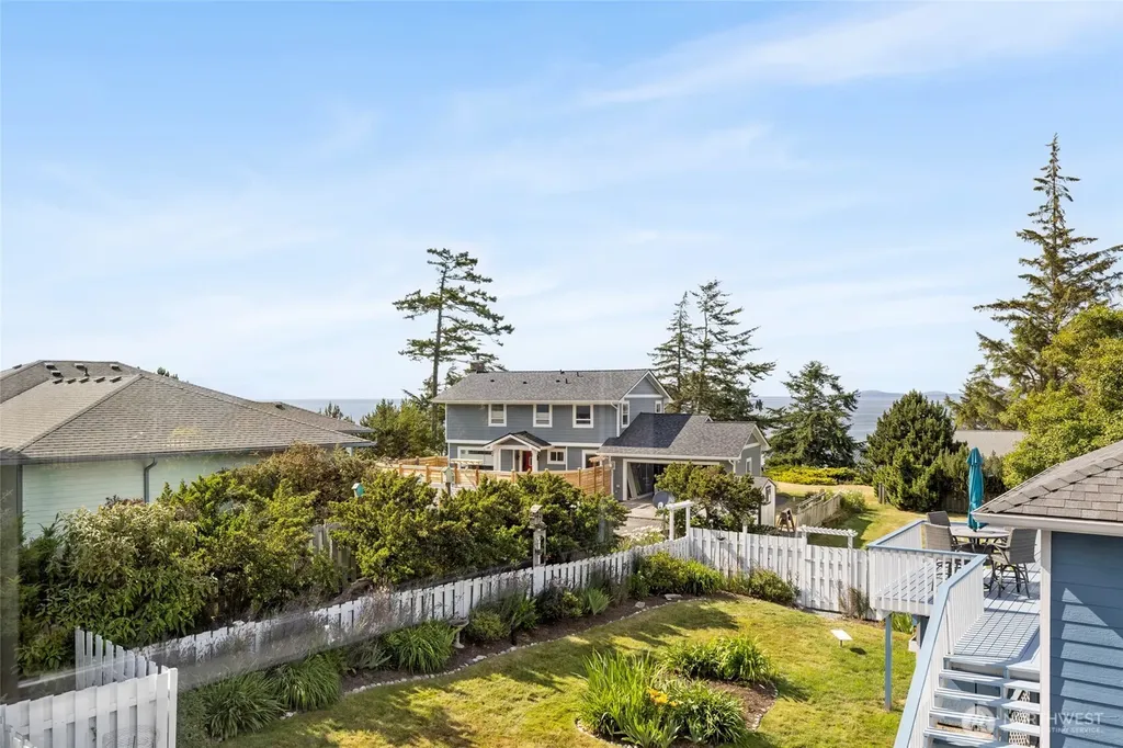 557 Fort Ebey Road Coupeville WA 98239