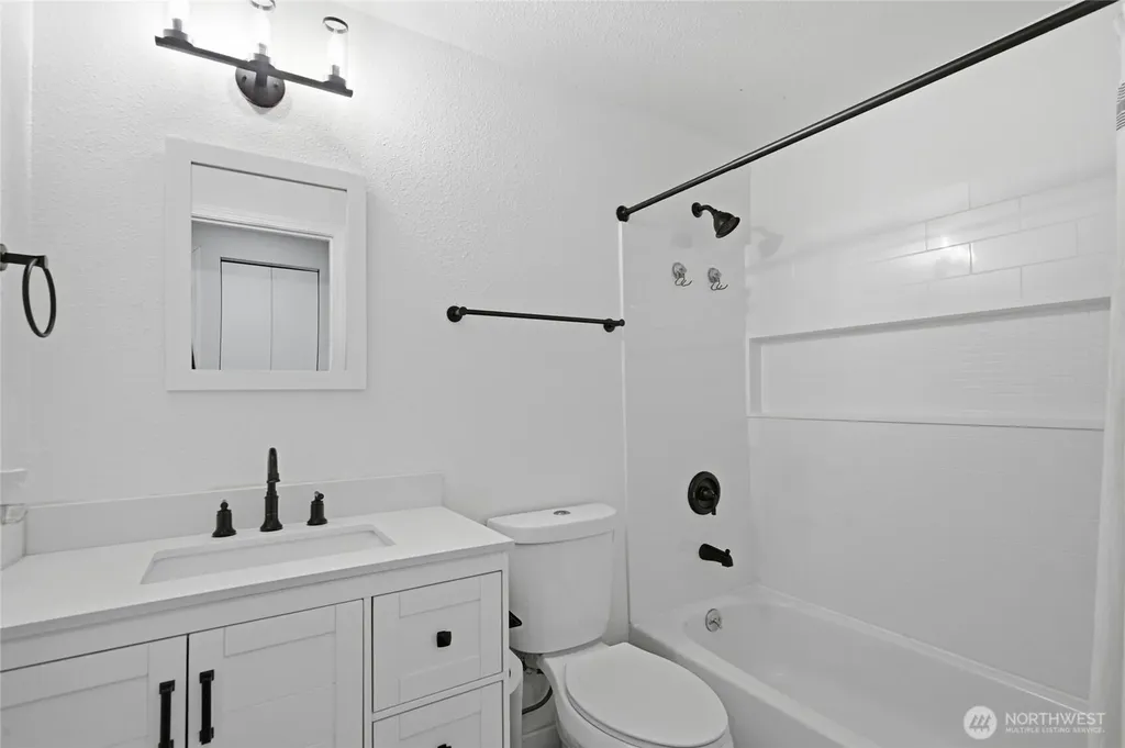 5129 30th Street NE Tacoma WA 98422