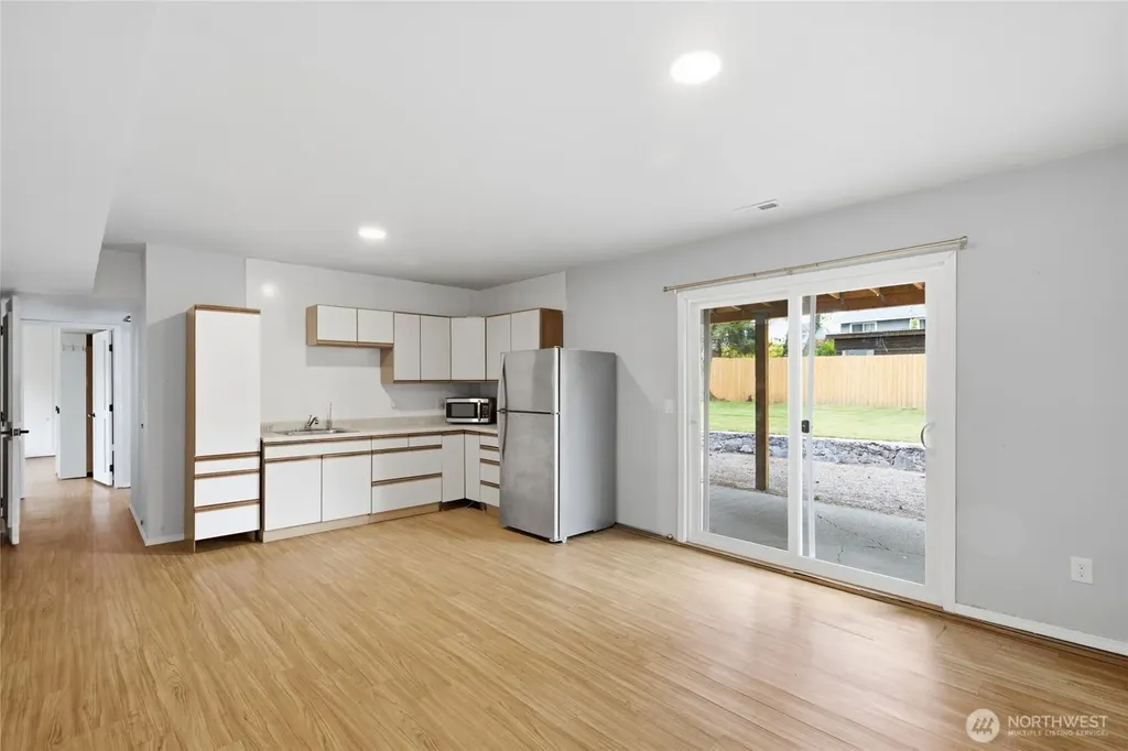 5129 30th Street NE Tacoma WA 98422