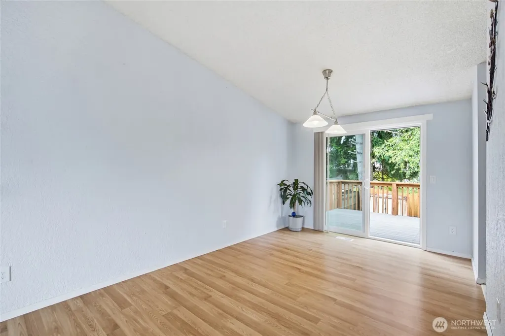 5129 30th Street NE Tacoma WA 98422