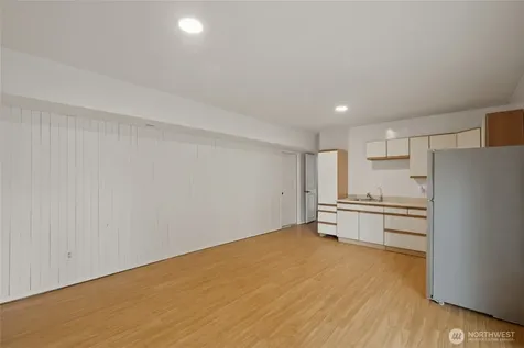 5129 30th Street NE Tacoma WA 98422