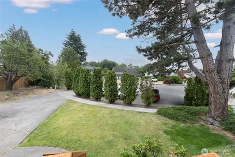 5129 30th Street NE Tacoma WA 98422