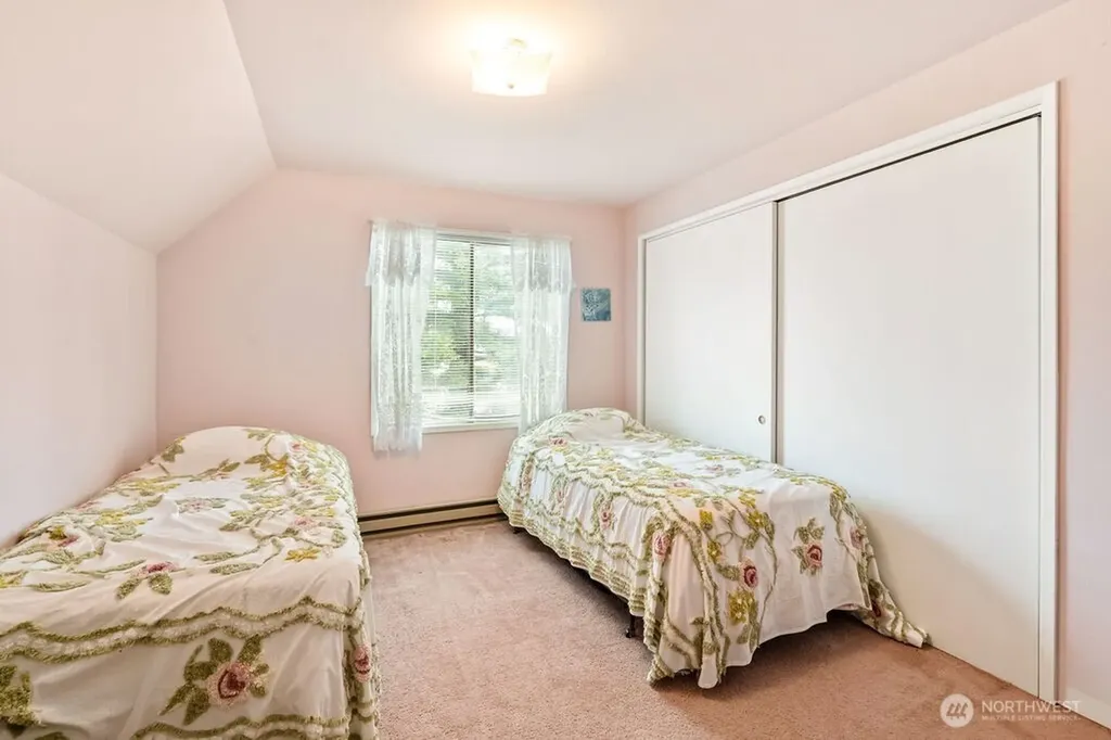 515 W Anderson Elma WA 98541