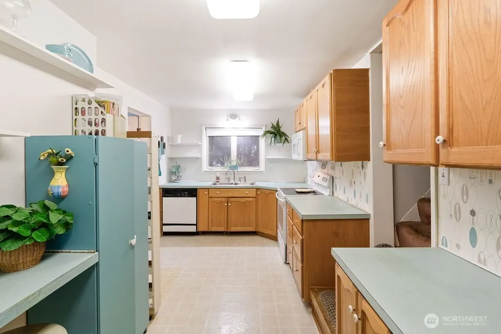515 W Anderson Elma WA 98541