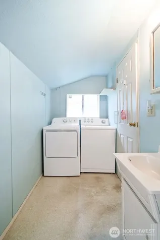 515 W Anderson Elma WA 98541