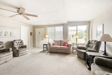 515 W Anderson Elma WA 98541