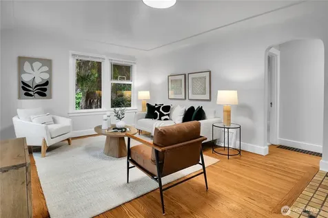 3016 S Edmunds Street Seattle WA 98108