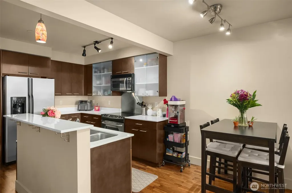 159 Denny Way Seattle WA 98109