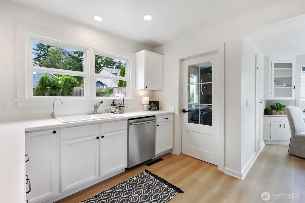 3006 NE 133rd Street Seattle WA 98125