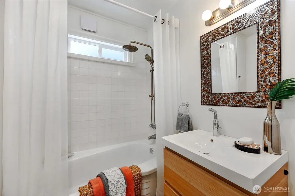3006 NE 133rd Street Seattle WA 98125