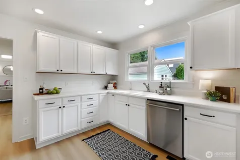 3006 NE 133rd Street Seattle WA 98125