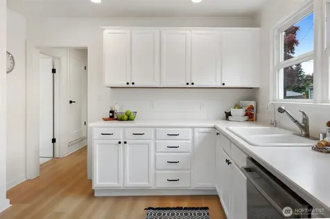 3006 NE 133rd Street Seattle WA 98125
