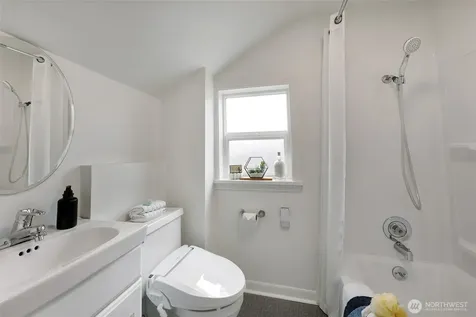 3006 NE 133rd Street Seattle WA 98125
