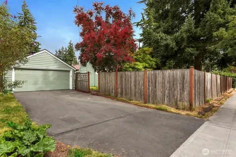 3006 NE 133rd Street Seattle WA 98125