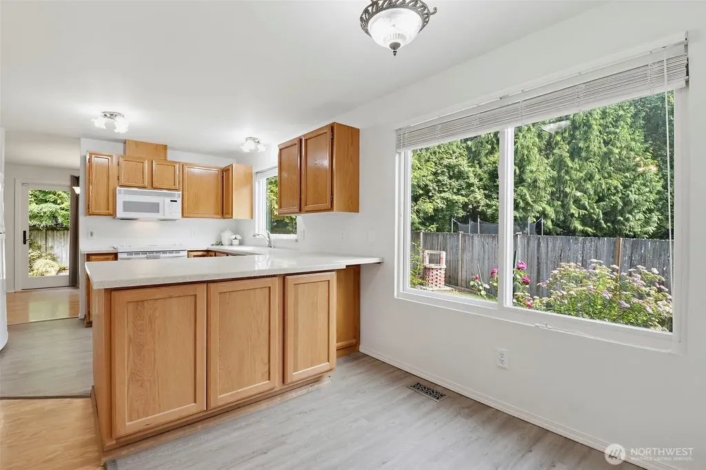 11860 SE 321st Place Auburn WA 98092