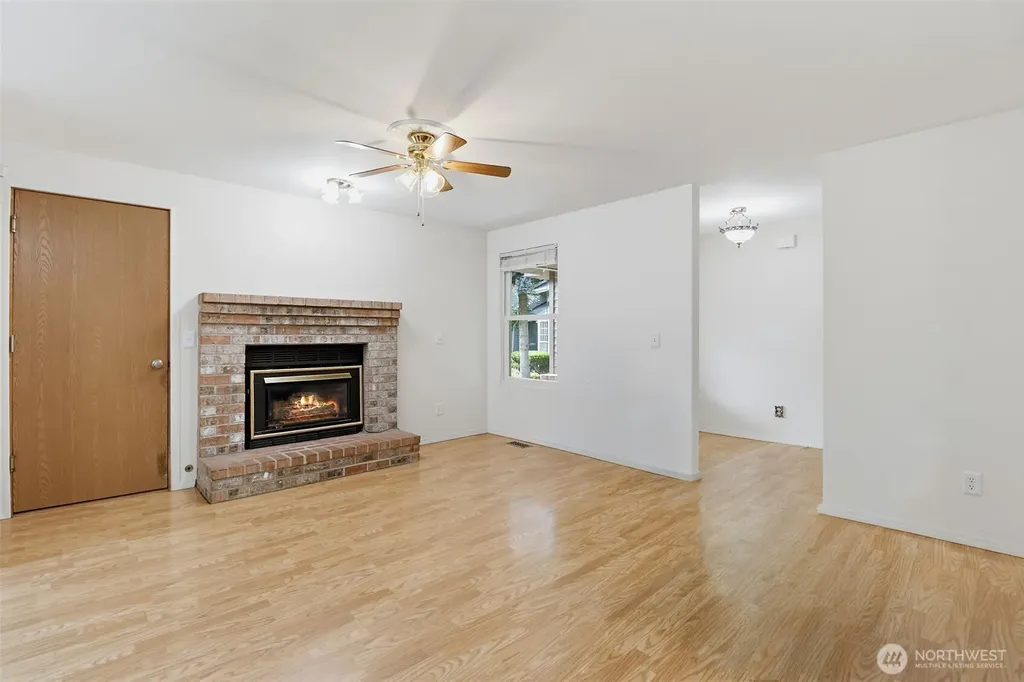 11860 SE 321st Place Auburn WA 98092