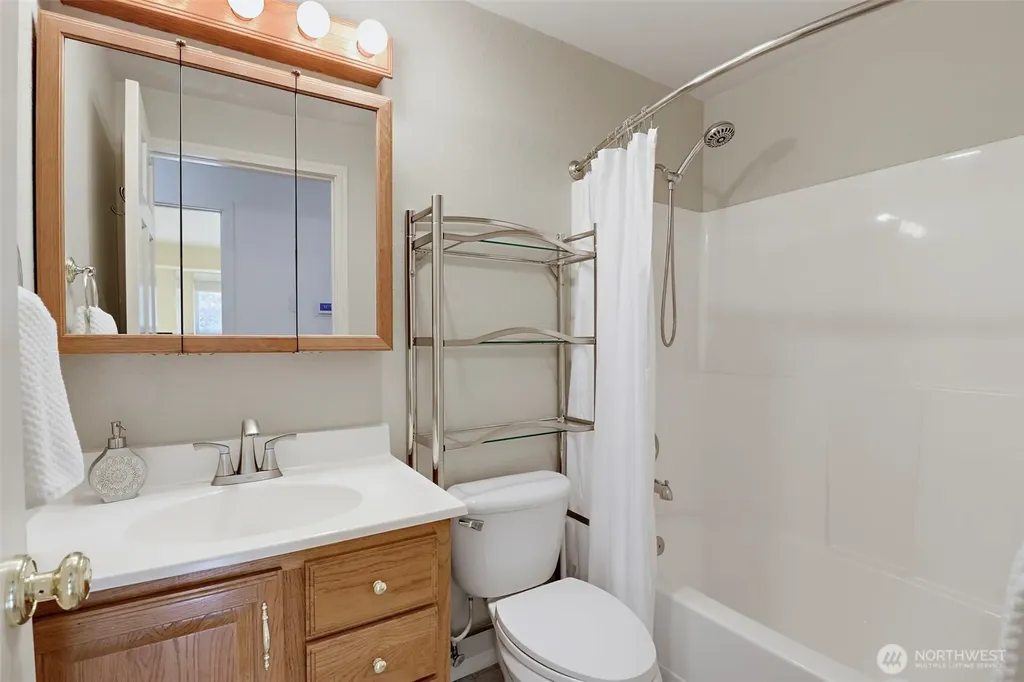 11860 SE 321st Place Auburn WA 98092