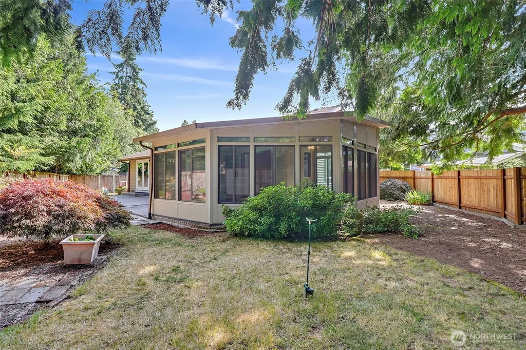 11860 SE 321st Place Auburn WA 98092