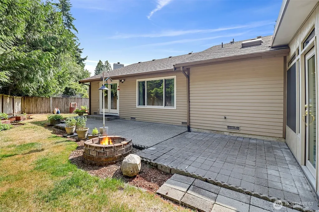 11860 SE 321st Place Auburn WA 98092