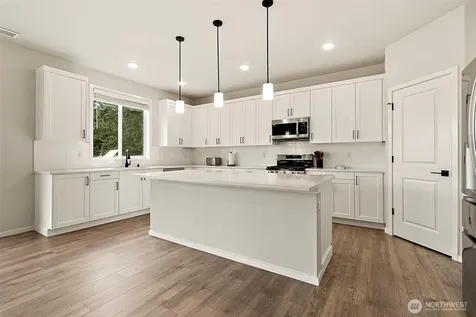 2808 180th Street Ct E Tacoma WA 98445