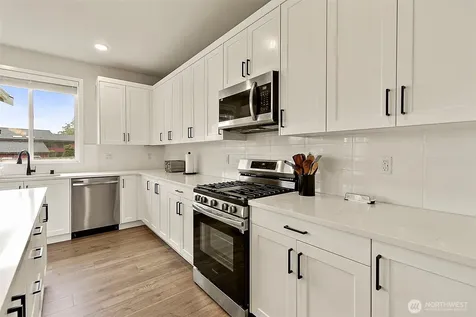 2808 180th Street Ct E Tacoma WA 98445
