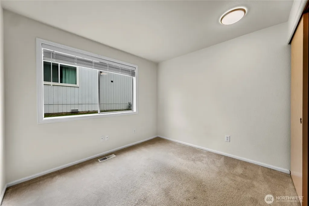 7015 76th Drive NE Marysville WA 98270