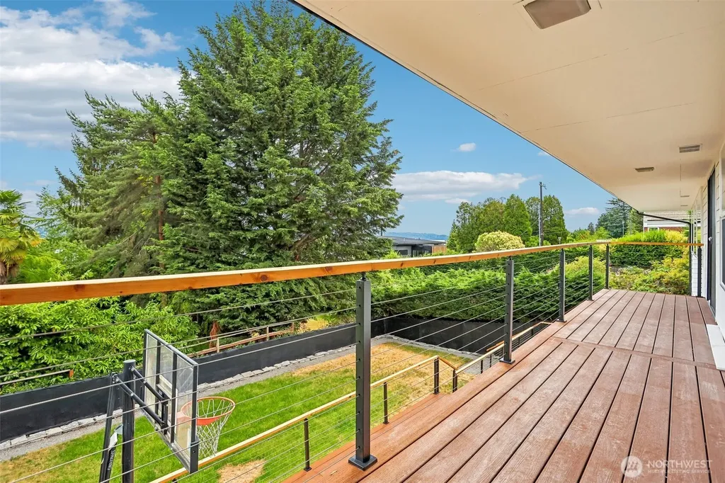 1318 Lake Washington Boulevard S Seattle WA 98144