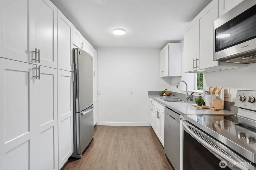 1318 Lake Washington Boulevard S Seattle WA 98144