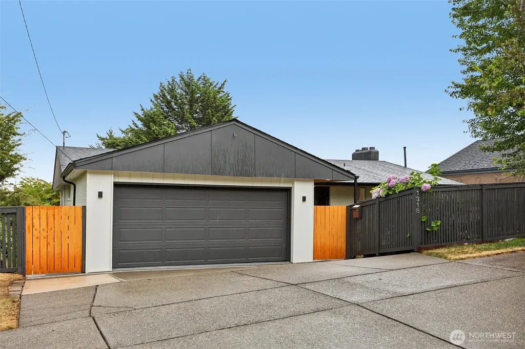 1318 Lake Washington Boulevard S Seattle WA 98144