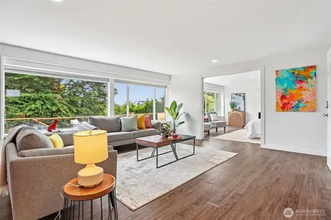 1318 Lake Washington Boulevard S Seattle WA 98144