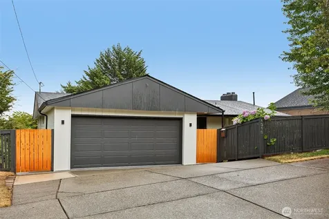 1318 Lake Washington Boulevard S Seattle WA 98144