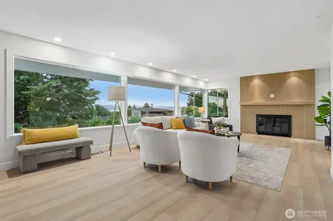 1318 Lake Washington Boulevard S Seattle WA 98144