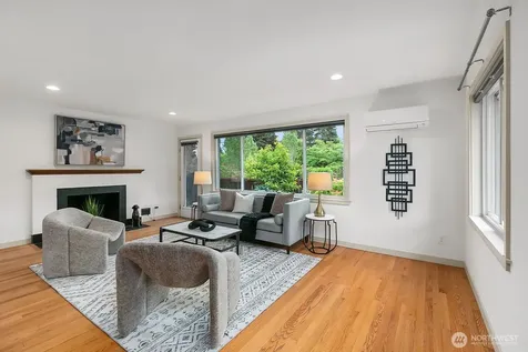2302 S Spokane Street Seattle WA 98144