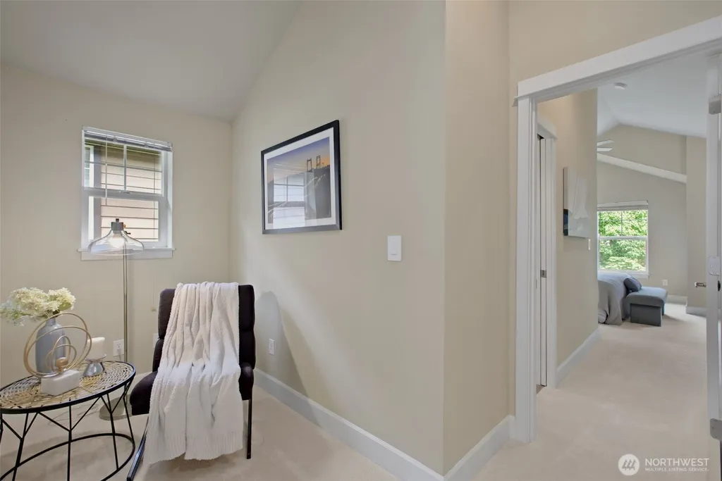 2707 SW Sylvan Heights Drive Seattle WA 98106