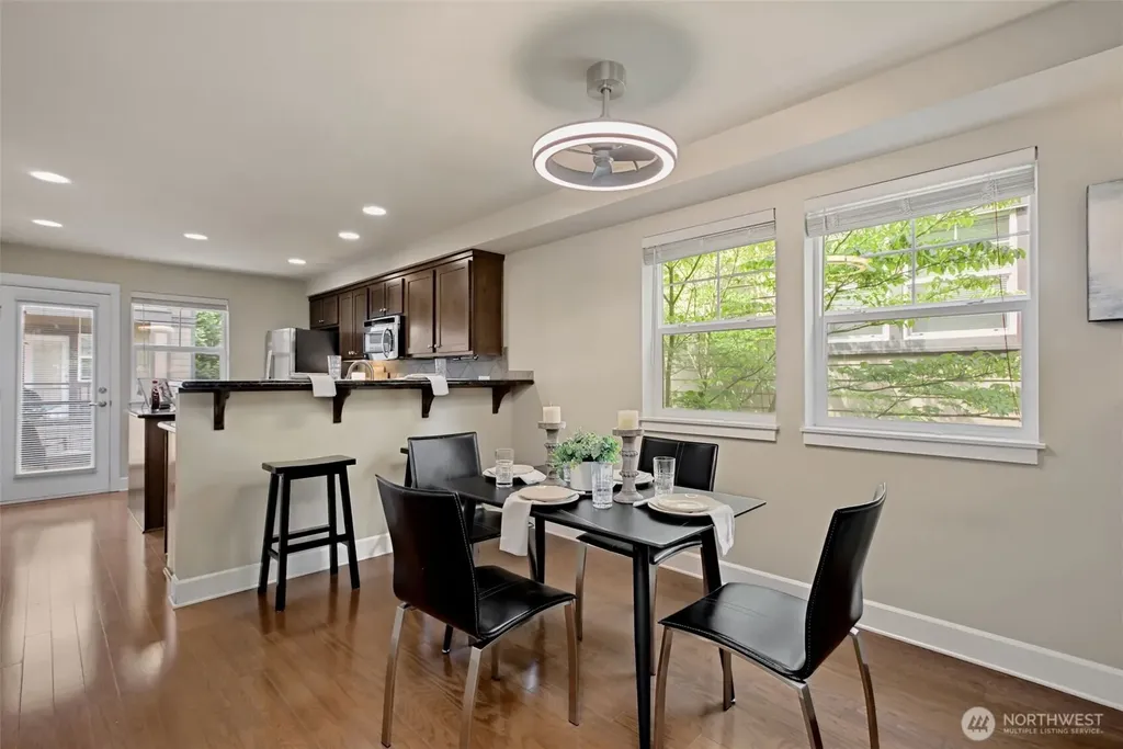 2707 SW Sylvan Heights Drive Seattle WA 98106