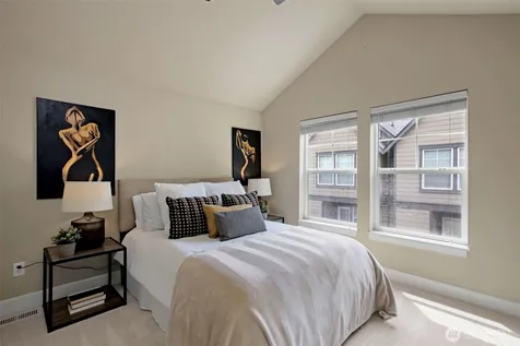 2707 SW Sylvan Heights Drive Seattle WA 98106