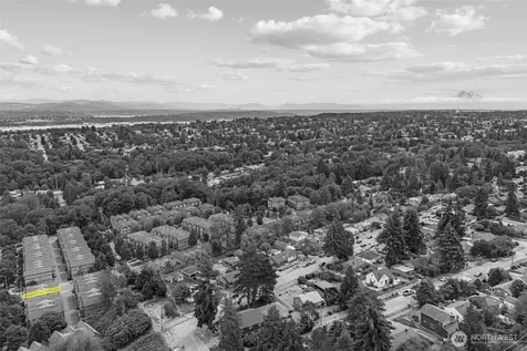 2707 SW Sylvan Heights Drive Seattle WA 98106
