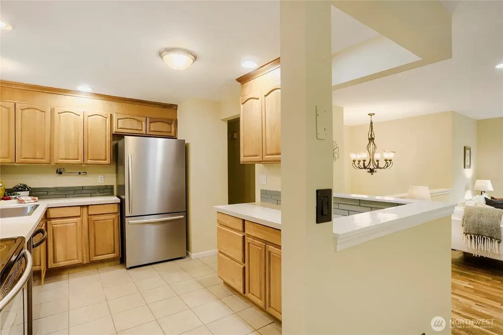 8451 NE 137th Street Kirkland WA 98034