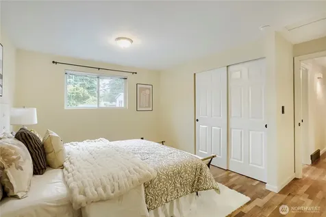 8451 NE 137th Street Kirkland WA 98034