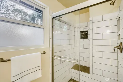 8451 NE 137th Street Kirkland WA 98034
