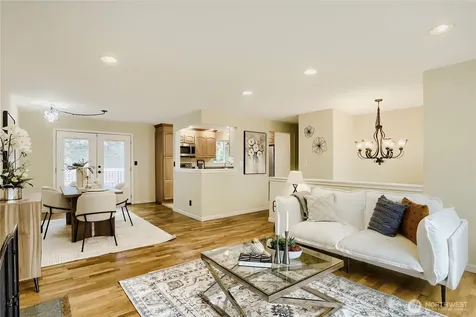 8451 NE 137th Street Kirkland WA 98034