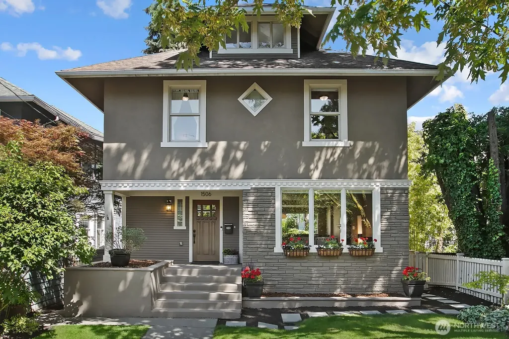 1506 17th Avenue E Seattle WA 98112